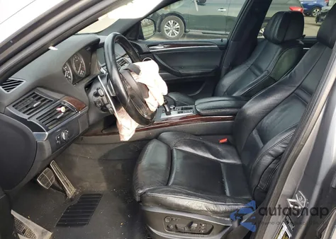 2013 BMW X6 xDrive35I z USA, uszkodzony, nr VIN 5UXFG2C57DL787637